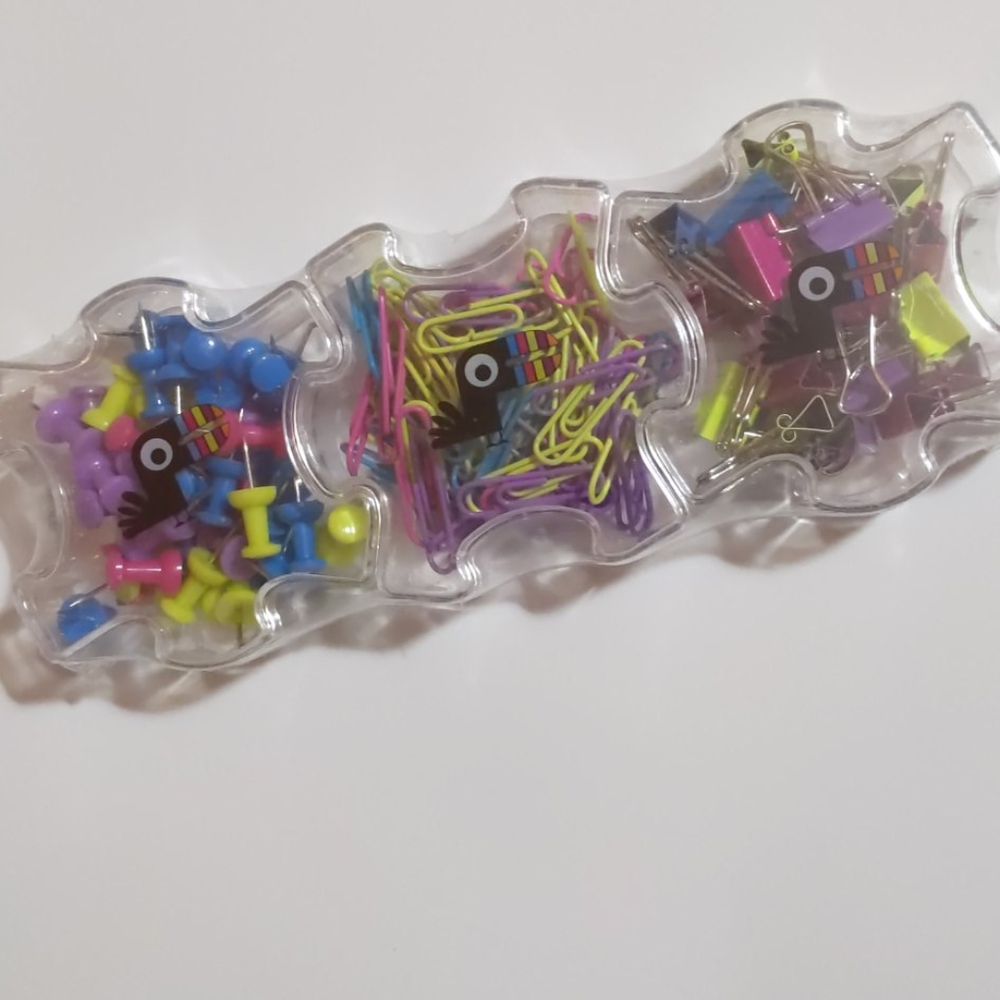 Yoobi pin&clip combo *NEW STILL SEALED*